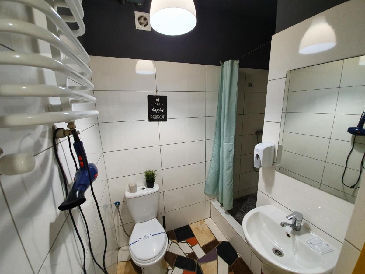 Near Trainstation 603 Apartman Ivano-Frankivszk Kültér fotó